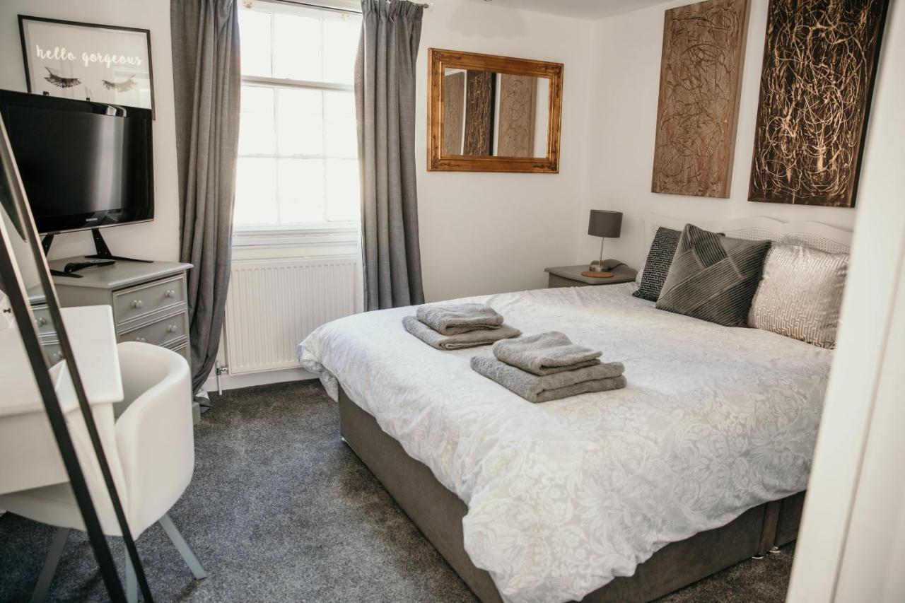 Seatown, Beautiful Townhouse In Central Уеймут Екстериор снимка